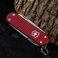 Victorinox Classic Precious Alox 19 Victorinox Classic Precious Alox -Outdoor Survival Gear BMC 06221401G.2 32933.1648563198