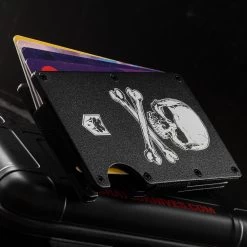 Cobratec "Jolly Roger" Wallet -Outdoor Survival Gear CBTRFIDJR.1 97117.1664179937.1280.1280 04615.1664204883