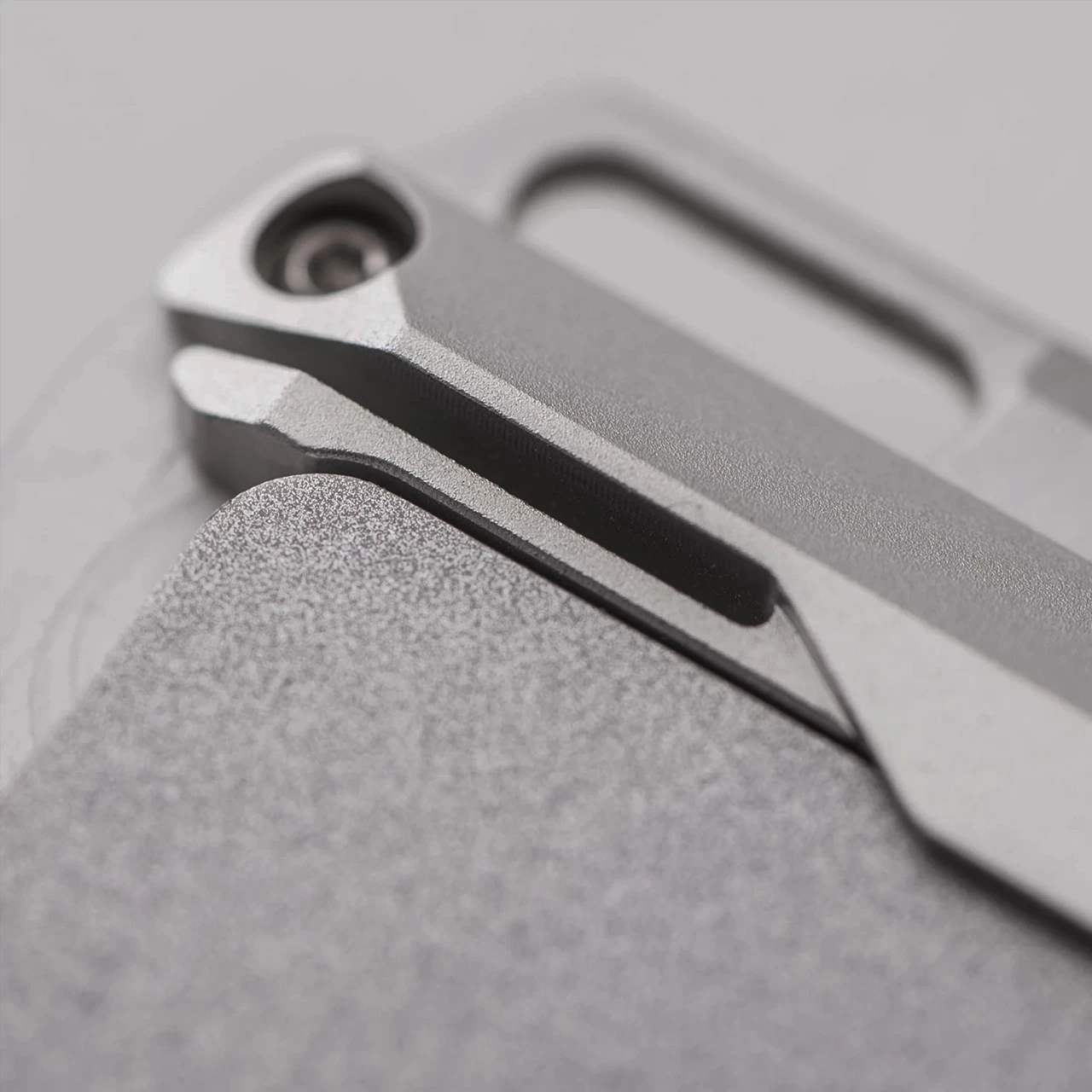 Dango M1 Maverick Rail Wallet 14 Dango M1 Maverick Rail Wallet - Image 12