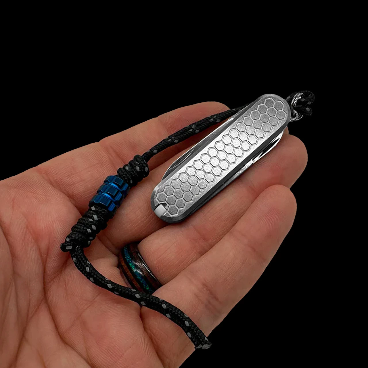 Maratac Victorinox Classic Scales Honeycomb 3 Maratac Victorinox Classic Scales Honeycomb