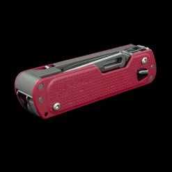 Leatherman FREE T4 -Outdoor Survival Gear WIT LTT4NA 97419.1649424043