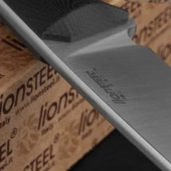 Lion Steel Bushcraft B35 Black G10 -Outdoor Survival Gear ccm ls b35gbkdet4 95267.1587424382