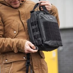 Magforce Cougar 500D Waterproof Portfolio Bag -Outdoor Survival Gear cougar3 86154.1646916748.1280.1280 96641.1660645643.1280.1280 63800.1671704257