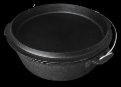 Petromax Dutch Oven With Legs -Outdoor Survival Gear p4 px ft6det 1 90750.1591180793